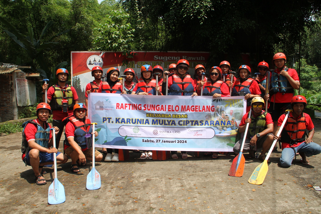 outing karyawan PT KMC